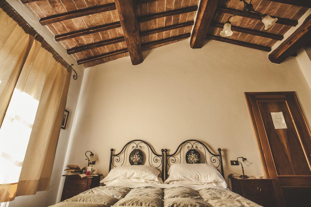 Agriturismo Zampugna Montefollonico Екстериор снимка
